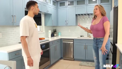 Energised milf skilfully handles young hunk's big cock in wild action